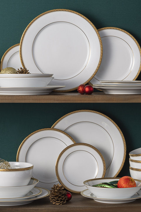 Shop Charlotta Gold