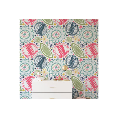 Amariona Floral Wallpaper