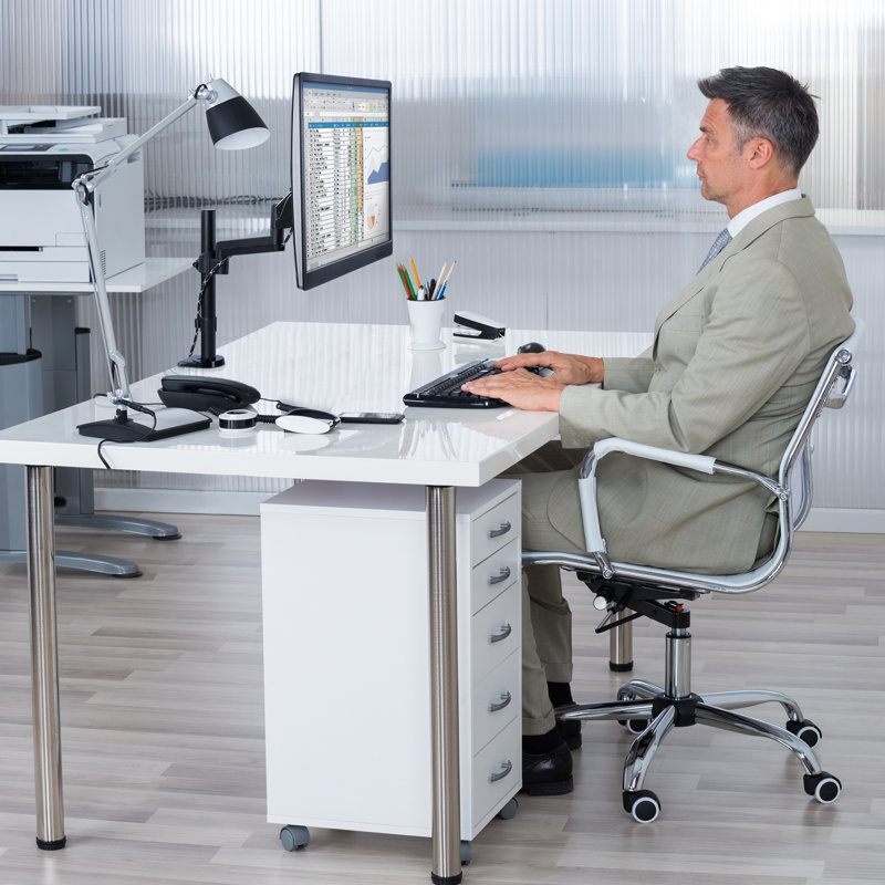 Mount-It Full Motion Height Adjustable Monitor Mount w/ Articulating Arm | Fits 19 - 32 in. Screens