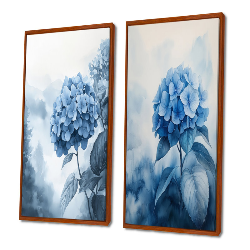 Hortensias dans un jardin brumeux I - Collection de 2 panneaux de toiles florales, H 28 po x l 25 po, Cadre flottant brun