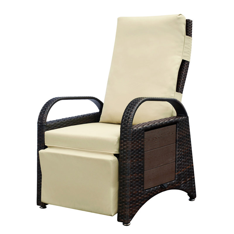 Fauteuil inclinable d'extérieur (excluant la table)
