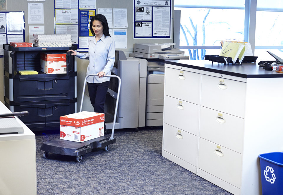 Rubbermaid Commercial
