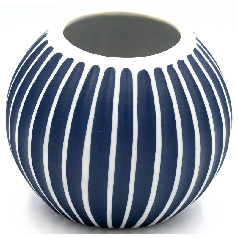 Avrit Handmade Table Vase, 3.5" H x 3.9" W x 3.9" D