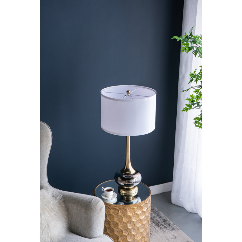Casavant with sturdy base