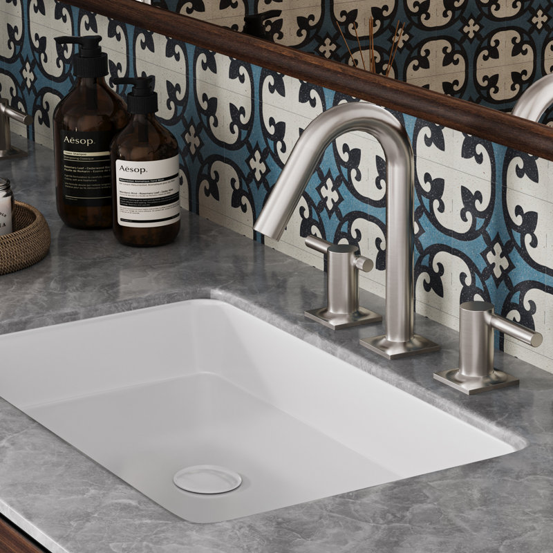 2-handle Bathroom Faucet with Drain Assembly, Brushed Nickel