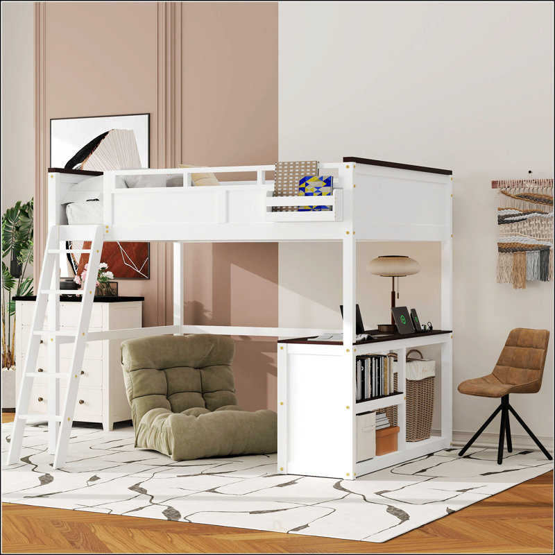 Grand lit mezzanine avec bureau