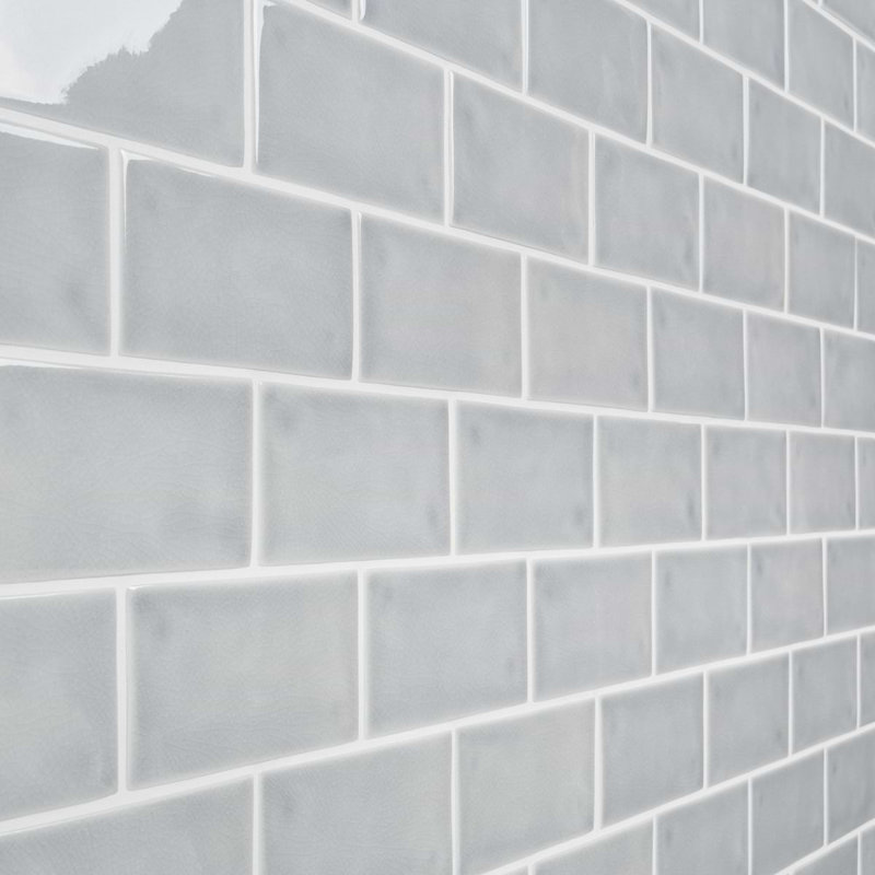 Nabi Subway 3X6 Crackled Glossy Glass Tile, Arctic Blue