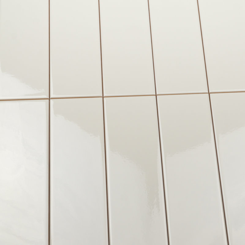 Carreau de mur de métro brillant 3 po x 12 po Shades, Ivoire crème