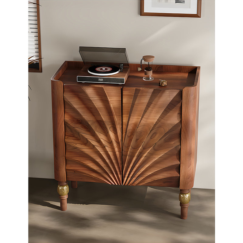 Buffet décoratif italien, H 31,5 po x l 31,5 po x P 15,75 po, Noyer
