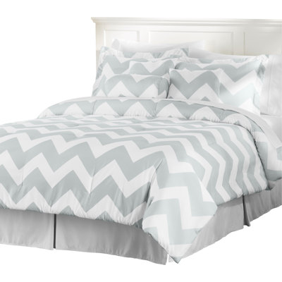 Ensemble d'édredon réversible à chevrons 7 pièces Basics