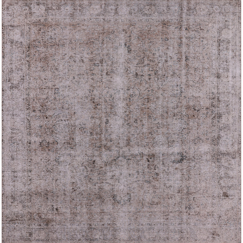Tapis oriental gris, Carré 4 pi