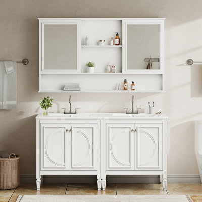Ensemble de meuble-lavabo à double cuve 60 "avec armoire à pharmacie murale assortie, portes à panneau rond surélevé rétro et pieds fuselés, charnières à fermeture douce, tablettes de rangement réglables, blanc