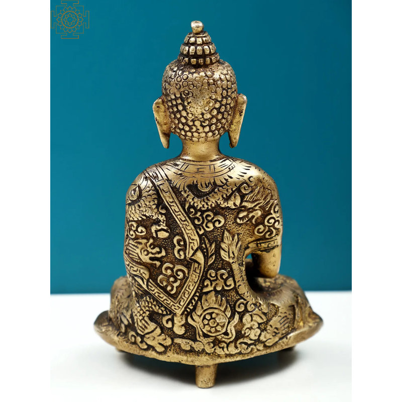 Le Seigneur Bouddha en Dhyana Mudra