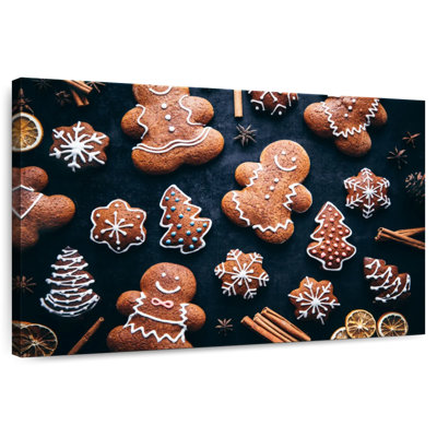 Yarlin Iced Gingerbread Cookies