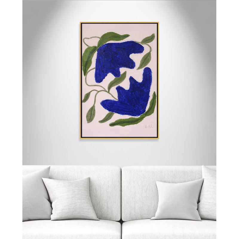 «Colette Blue Anemones» par Camilla Bergqvist, H 37,5 po x l 25,5 po, Doré