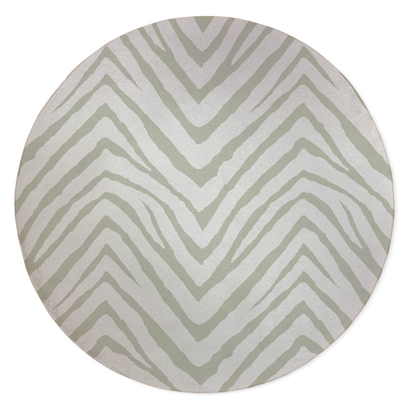 Zebra Stripe Non-Slip Outdoor Rug, Round 5'