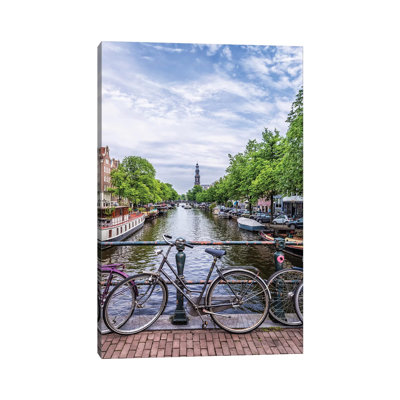 " Characteristic Amsterdam "