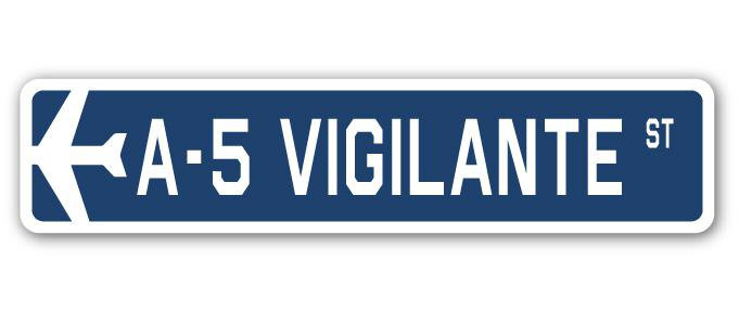 Plaque de rue militaire en aluminium Amberly A-5 Vigilante Air Force, H 7 po x l 30 po x P 1 po