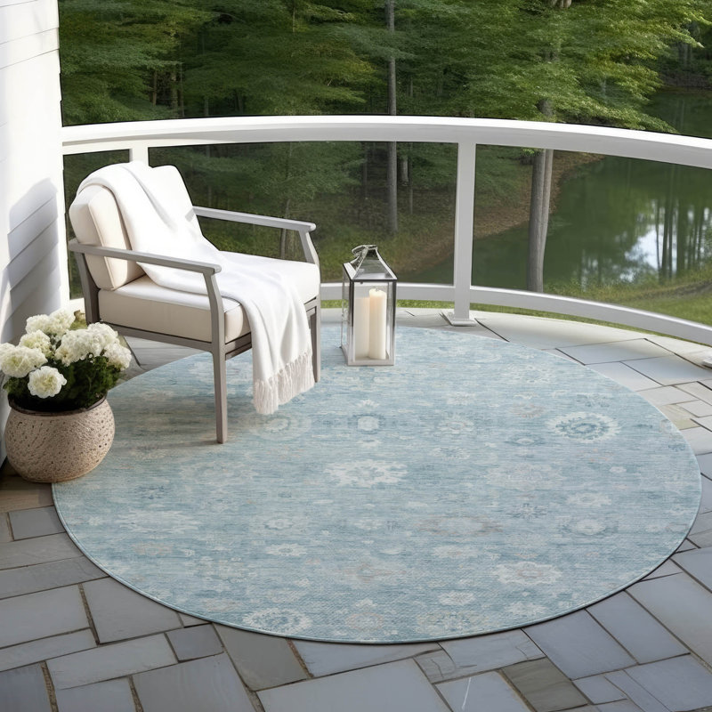Machine Washable Indoor/Outdoor Xhevrie Blue Rug, Round 8'