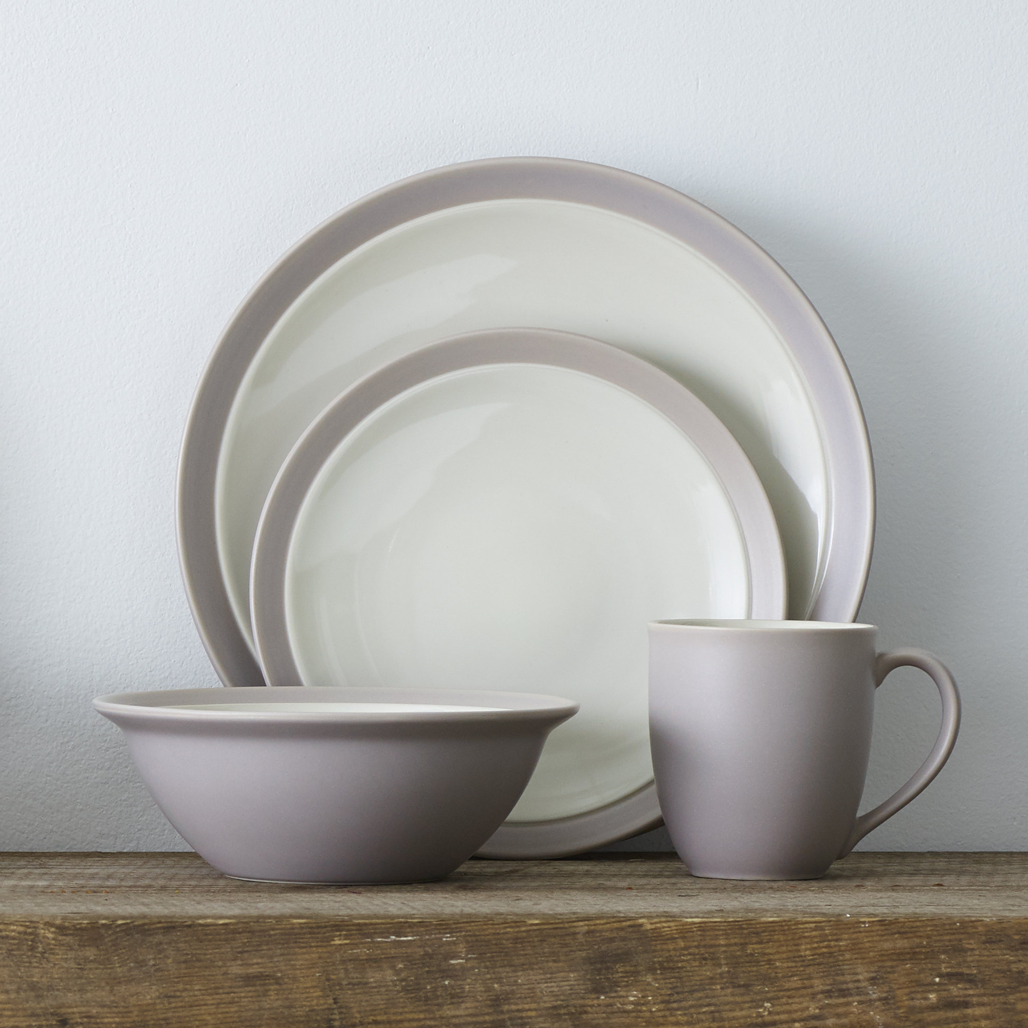 Noritake Colorwave 4-Piece Curve Place Setting, Sand