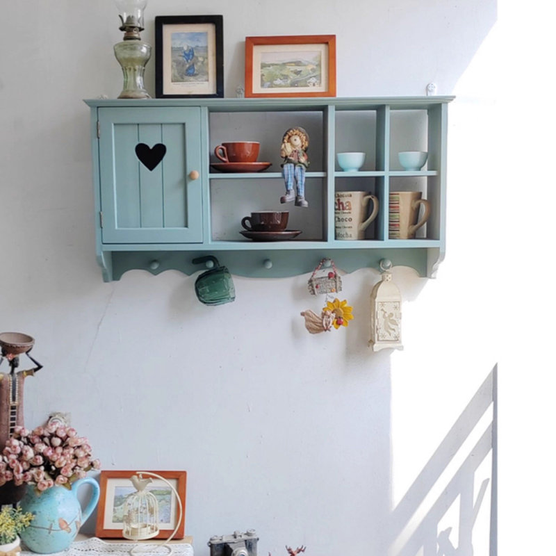 Étagère murale de rangement en bois massif bleu antique avec découpe en forme de cœur
