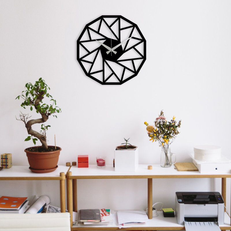 Horloge murale élégante en métal 18,9 po x 18,9 po | Fabrication 100% métal, épaisseur: 0,05 pouce | Nécessite 1 pile AA (non incluse) | Parfait pour les décors modernes et les espaces de vie