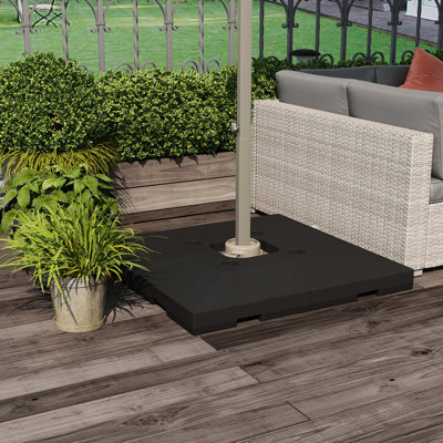 Base de parasol robuste à 4 décalages, capacité de 176 lb d'eau / 264 sable, poids en porte-à-faux, base extérieure noire de 4 pièces, capacité d'eau ou 264 noir, solide, protégé, accessible à utiliser