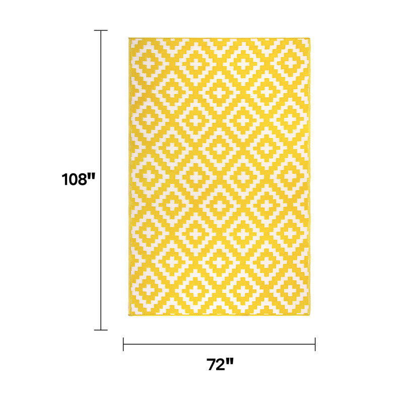 Izna Outdoor Rug Recycled Plastic Straw Waterproof Patio, Rectangle 6' x 9',  Aztec - Yellow/White