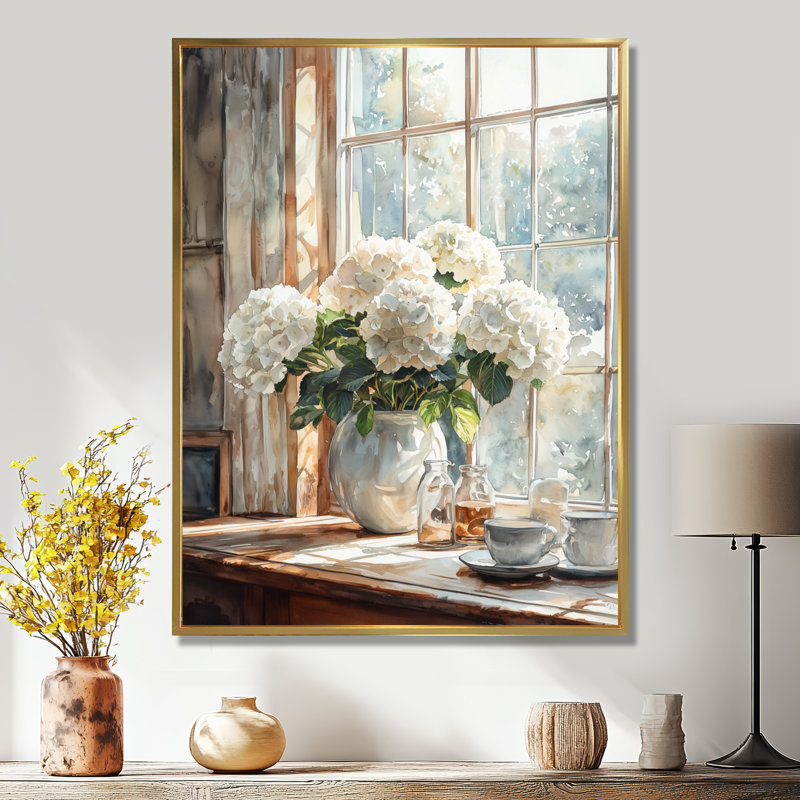 Engle hortensias dans le coin-repas II - hydrangées, art mural, Reproduction avec cadre flottant, H 32 po x l 16 po, Doré