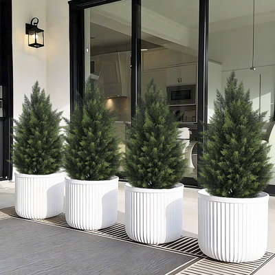 Ensemble de 2 cèdres artificiels de 3 pi - Faux feuillage persistant résistant aux intempéries avec jardinière noire pour décor de ferme intérieur / extérieur