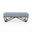 Repose-pieds capitonné moderne à boutons gaufrés avec motif en bois cintré pour une assise et un décor élégants-2143703324