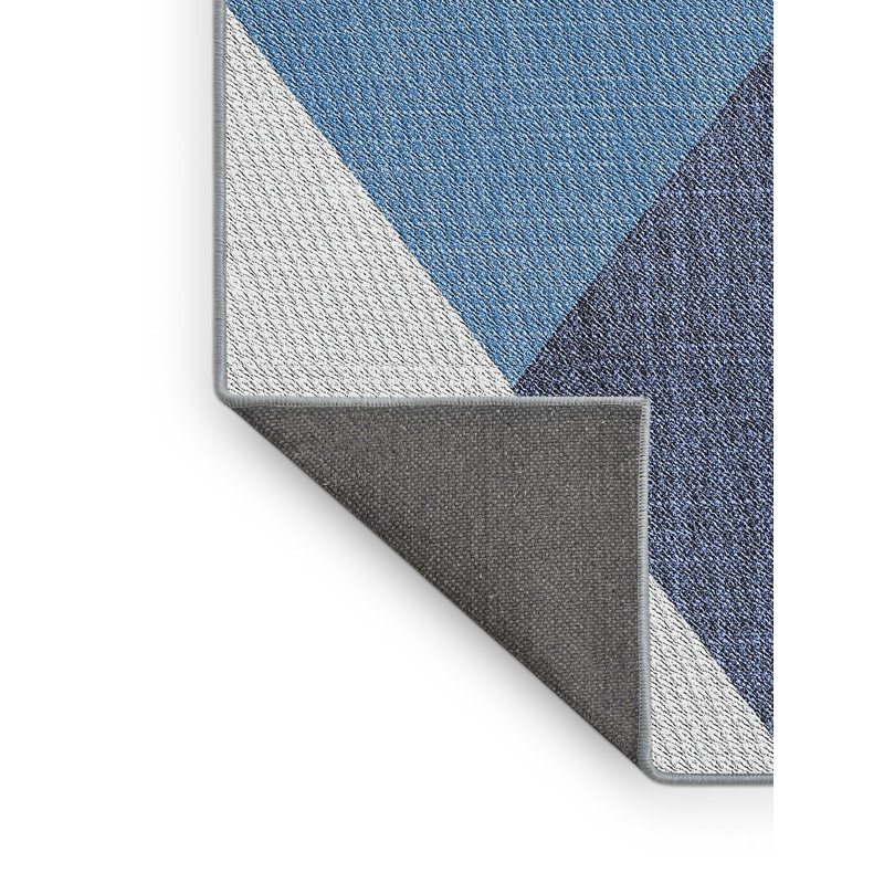 Tapis gris/rouge/bleu à motifs, Rectangle 4 pi x 6 pi