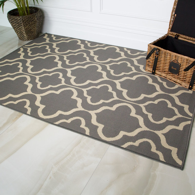 Nikodem Geometric Hand Woven Indoor / Outdoor Area Rug, Rectangle 120 x 170cm