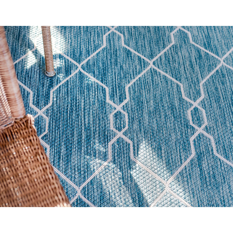 Geometric Indoor / Outdoor Rug, Runner 2' x 6'1"