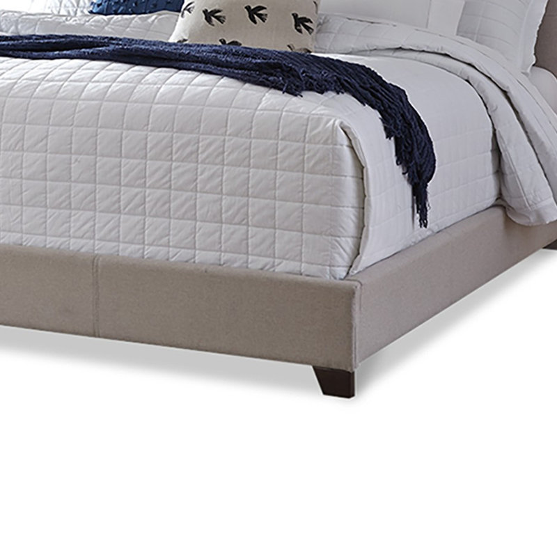 Lit plateforme grand Leji Fiji | Revêtement beige capitonné à boutons profonds | Profil bas