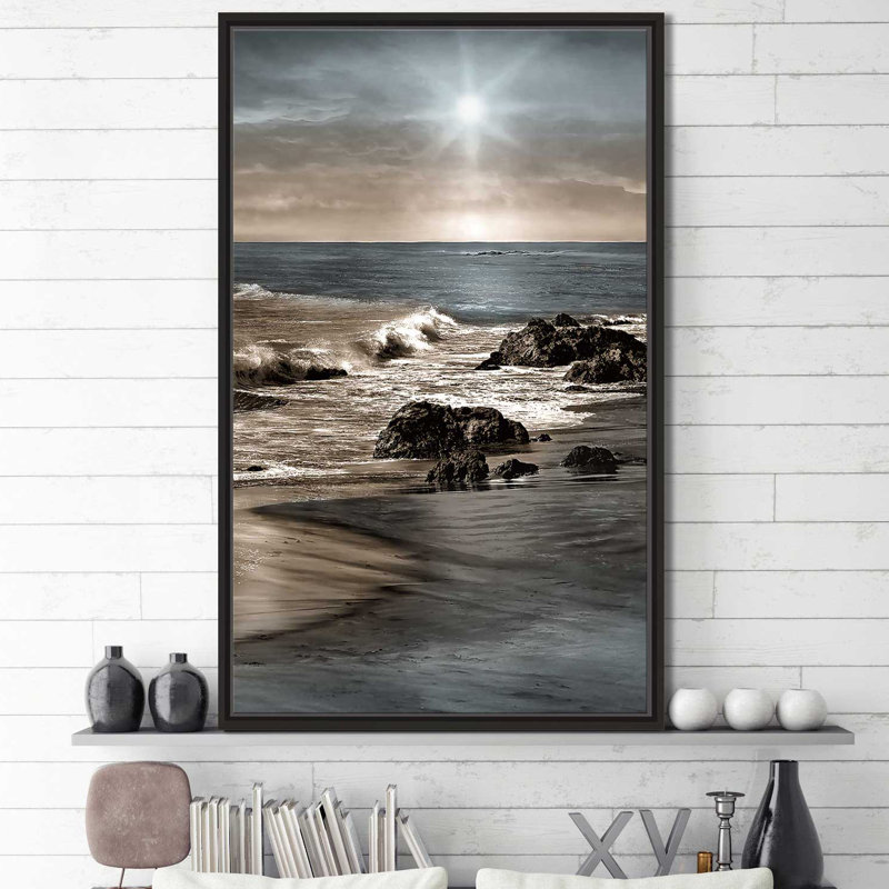 «Blue Sea Sunset II», reproduction sur toile, H 63,5 po x l 39,5 po x P 2 po, Cadre flottant noir