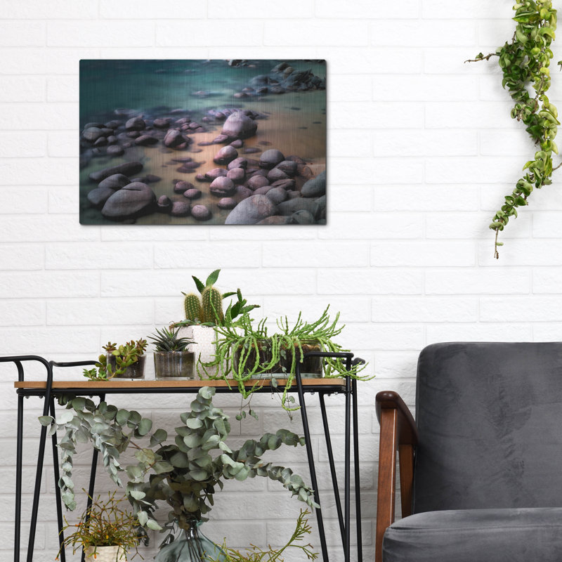 «Rocky Beach» par Dennis Frates, H 12 po x l 16 po