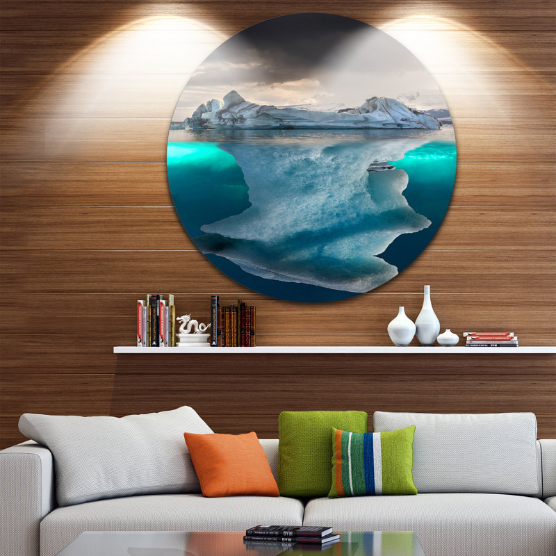 «Iceberg in Sea», impression sur métal, H 23 po x l 23 po x P 1 po