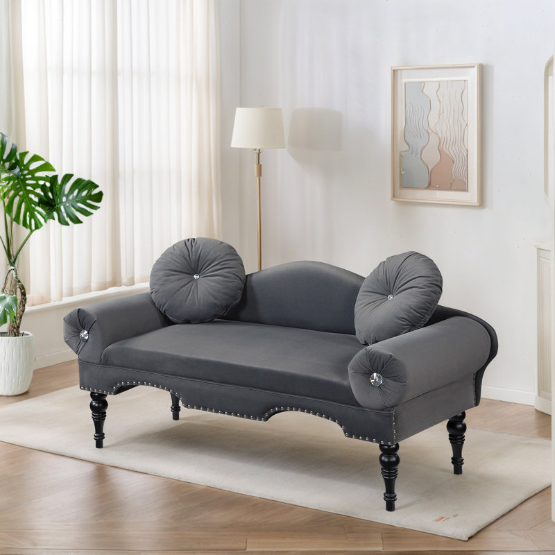 Causeuse l 53,8 po avec garniture cloutée, Gris