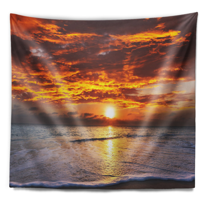 Plage jaune coucher de soleil au-dessus de la tapisserie des vagues écumantes, H 32 po x l 39 po