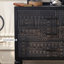 Noir massif + bois manufacturé + vitrines en verre