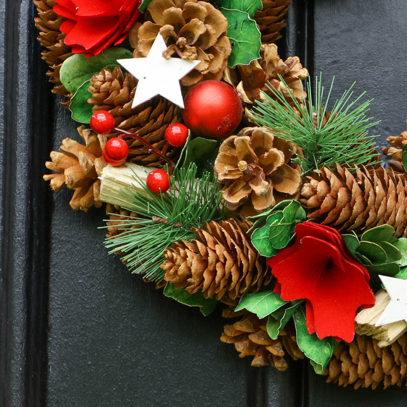 Handcrafted Preserved 35cm Wreath