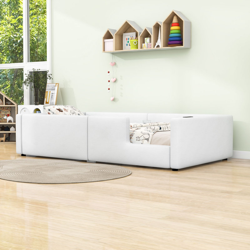 Lit plateforme simple Sumako avec garde-corps et USB, station de charge