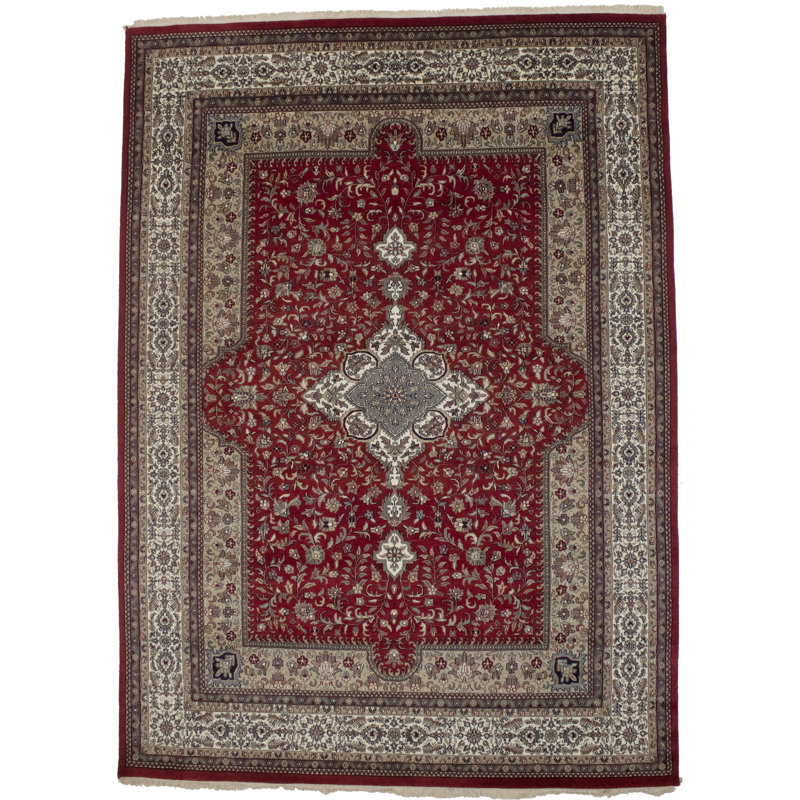 Performance Wool Oriental Indoor Rug