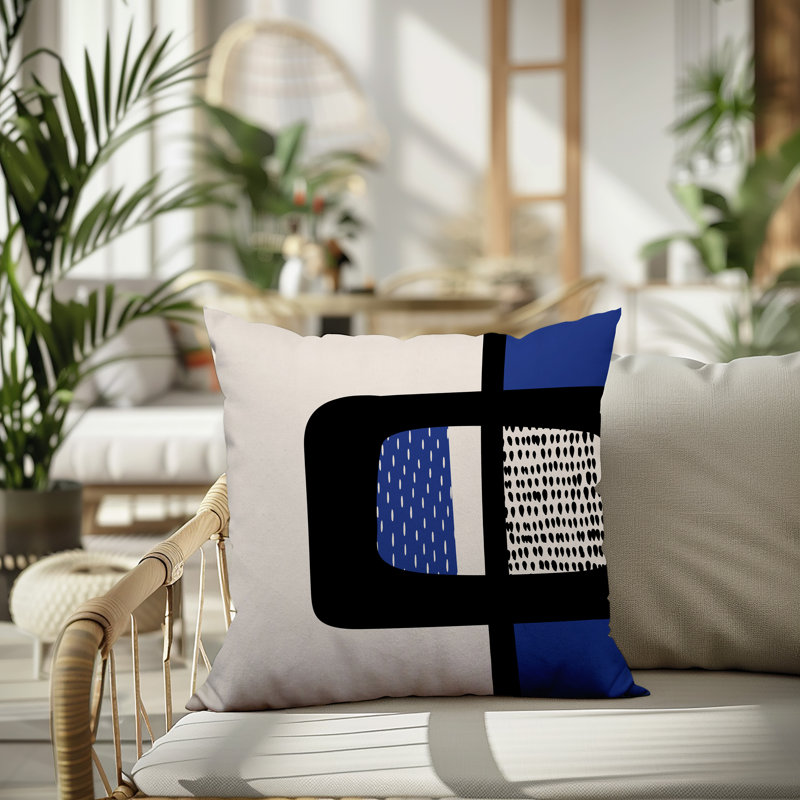 Coussin carré intérieur / extérieur pia, H 17 po x l 17 po, Navy Blue/Black/Off-White