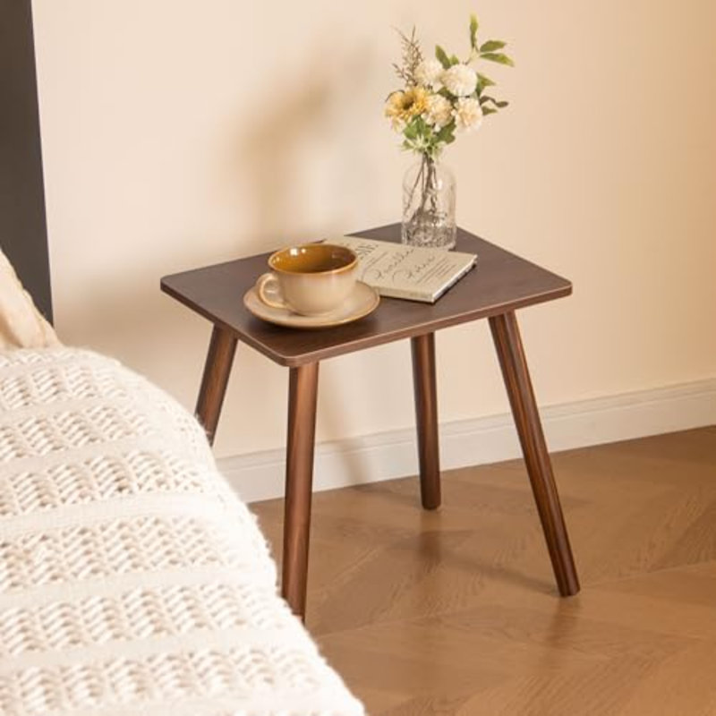 Petite table d'appoint de style moderne du milieu du siècle, idéale pour le salon ou le lit. Table de chevet en bois massif, couleur noyer brun, parfaite pour la chambre, le bureau ou les petits espaces.