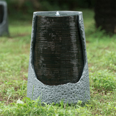 Fontaine d'intérieur et d'extérieur en polyrésine 17 po x 17 po x 26 po