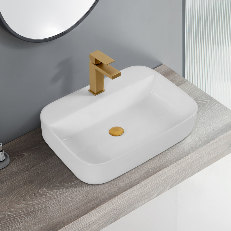 Lavabo en céramique blanc - et pratique pour une utilisation quotidienne dans la salle de bain, avec une finition lisse