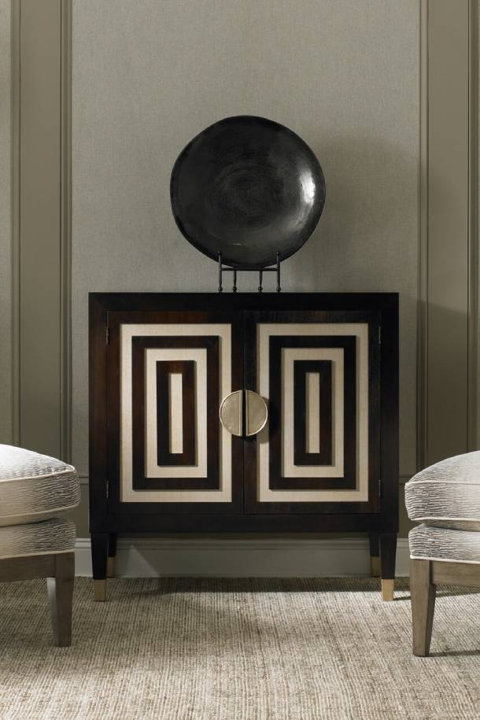 Accent Chests / Cabinets