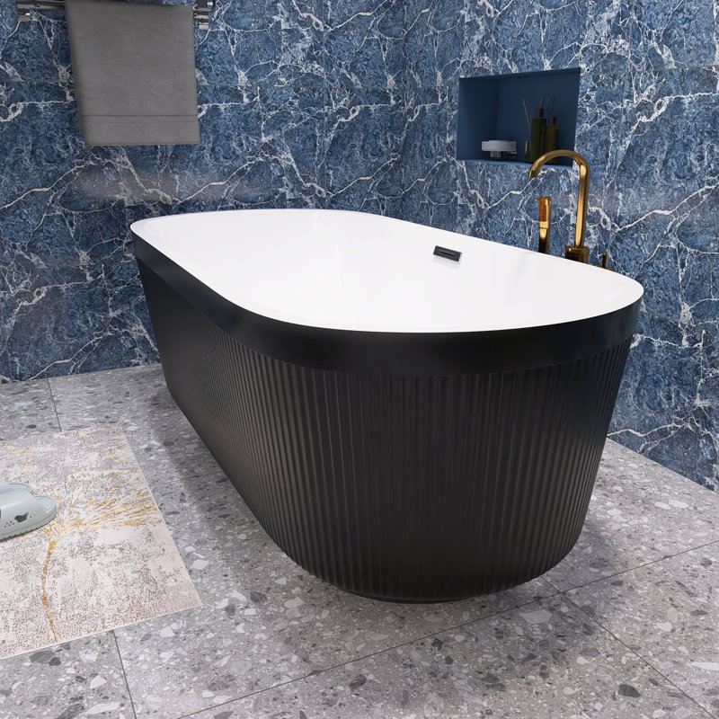 Baignoire de trempage autoportante en acrylique 67 po. X 31,5 po.
